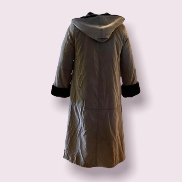 UTEX Fur Trench coat - Picture 2 of 12
